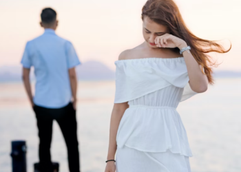 How Leaving a Difficult Relationship Can Help You Grow Stronger